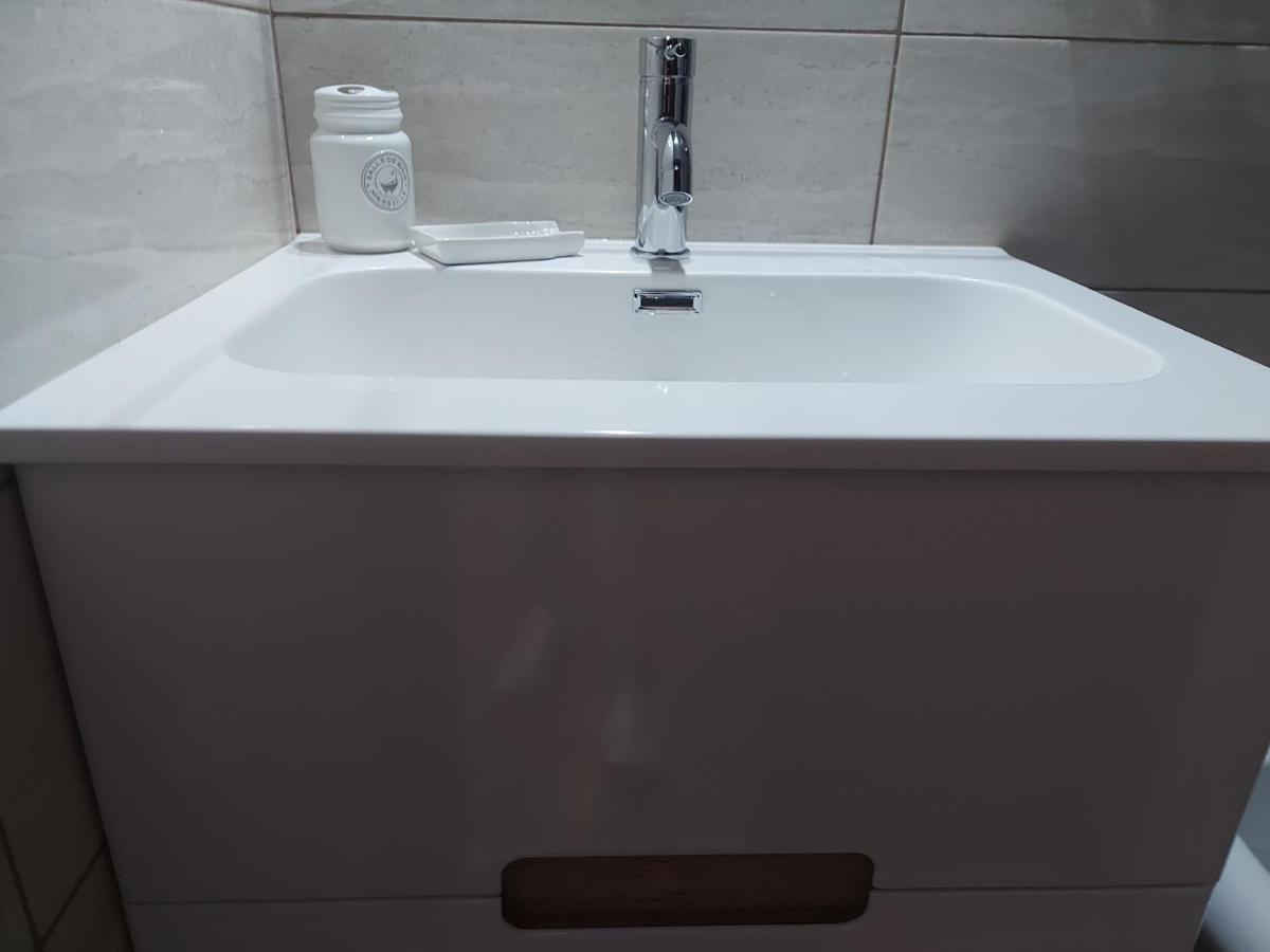 I Tre Marchi Rooms Camera Sabbia 테르몰리 외부 사진